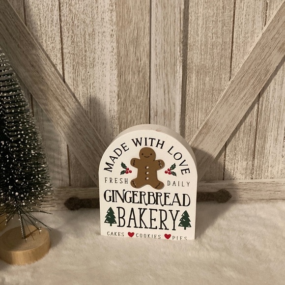 Wooden Gingerbread Tabletop Sign - Picture 1 of 5